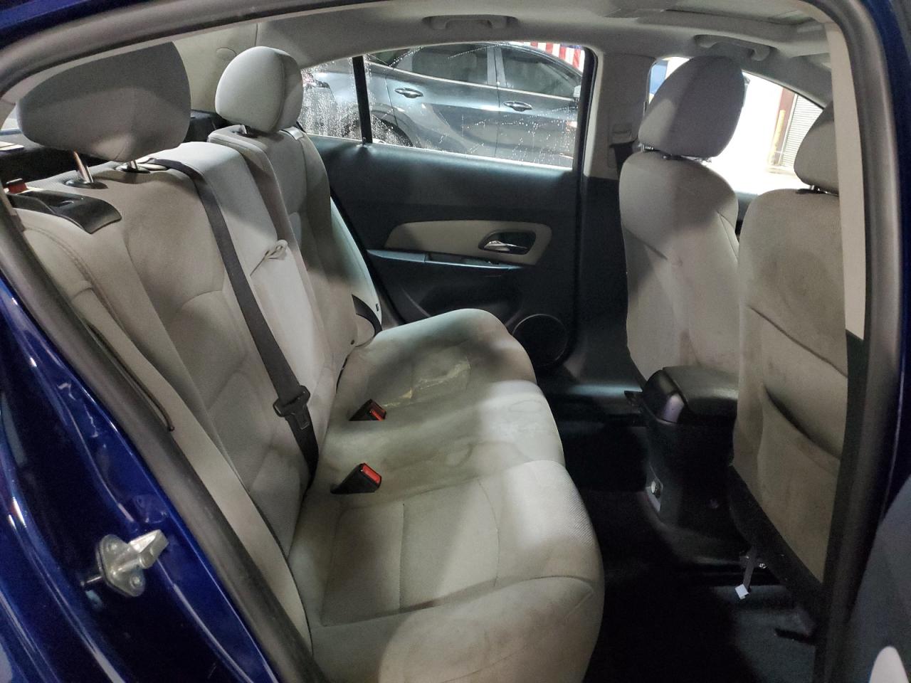 2013 Chevrolet Cruze - Image 10