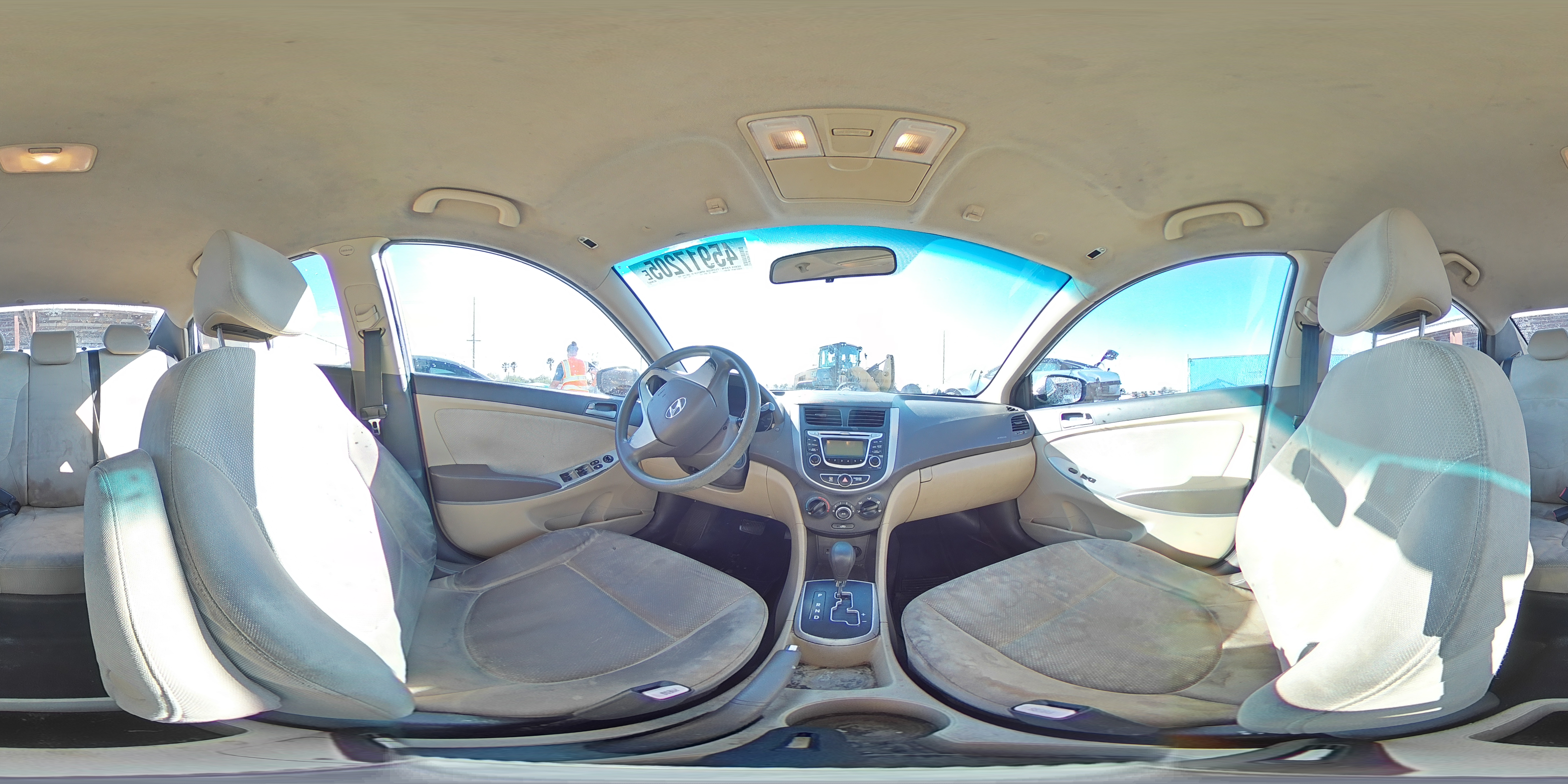 2013 Hyundai Accent - Image 14