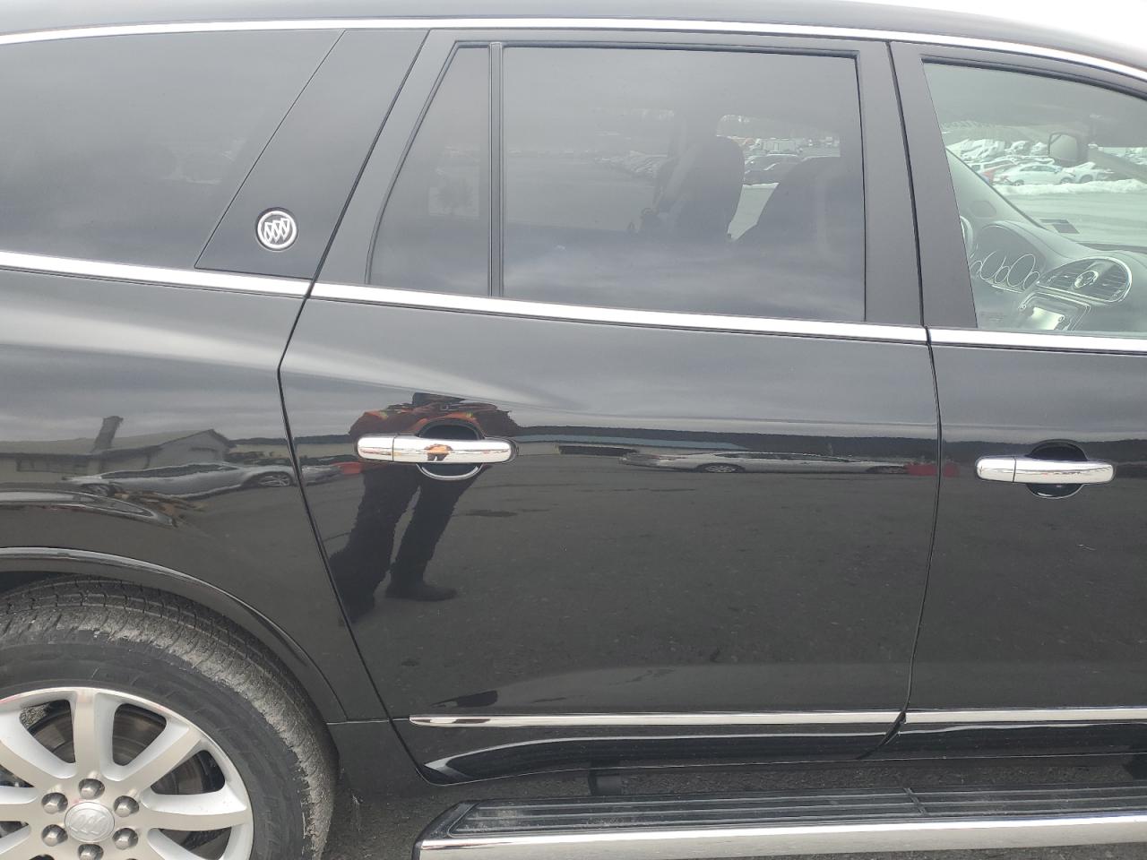 2015 Buick Enclave - Image 10