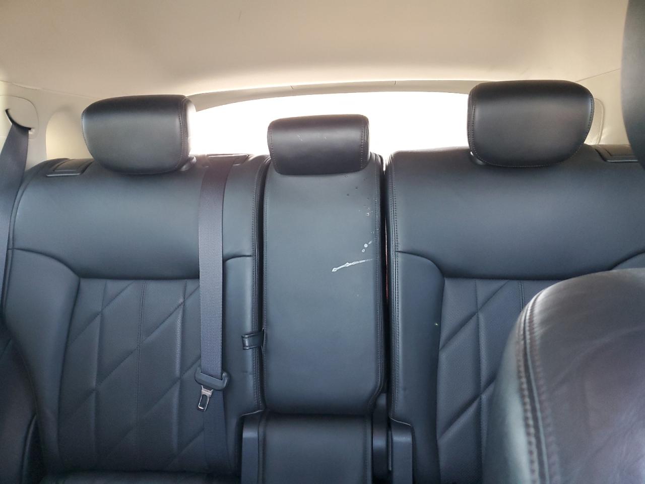 2011 Infiniti FX - Image 10