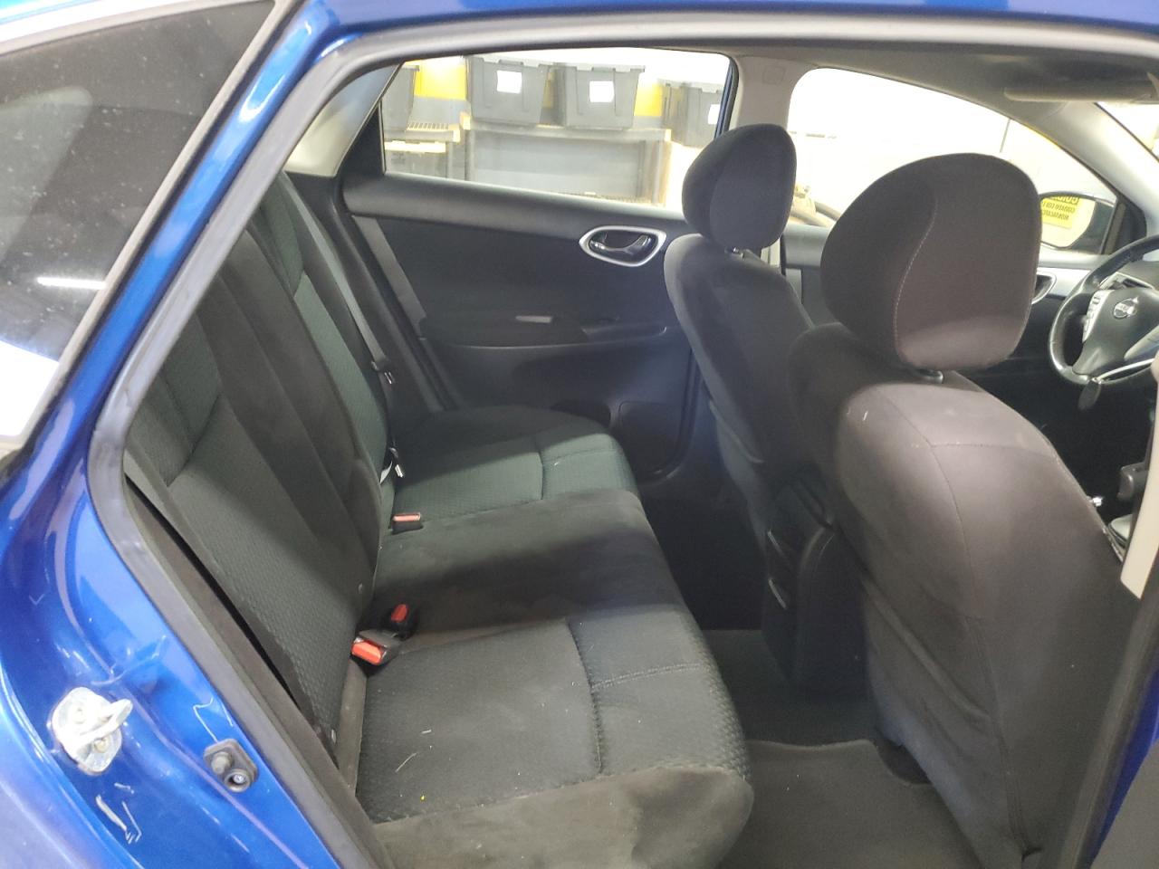 2015 Nissan Sentra - Image 10