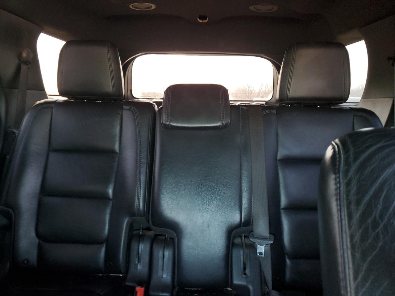 2013 Ford Explorer - Image 10