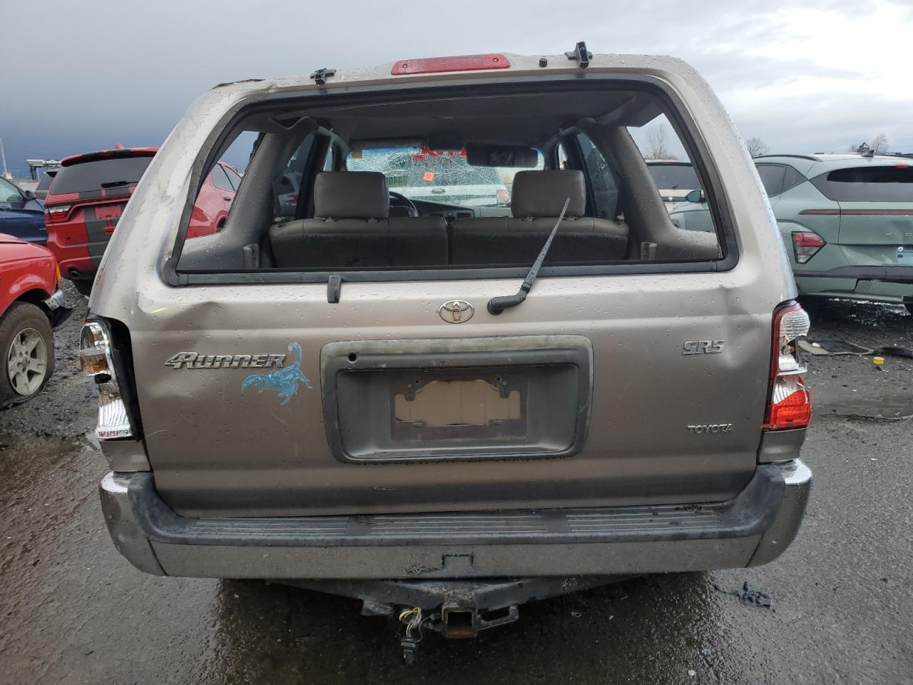 2001 Toyota 4Runner - Image 6