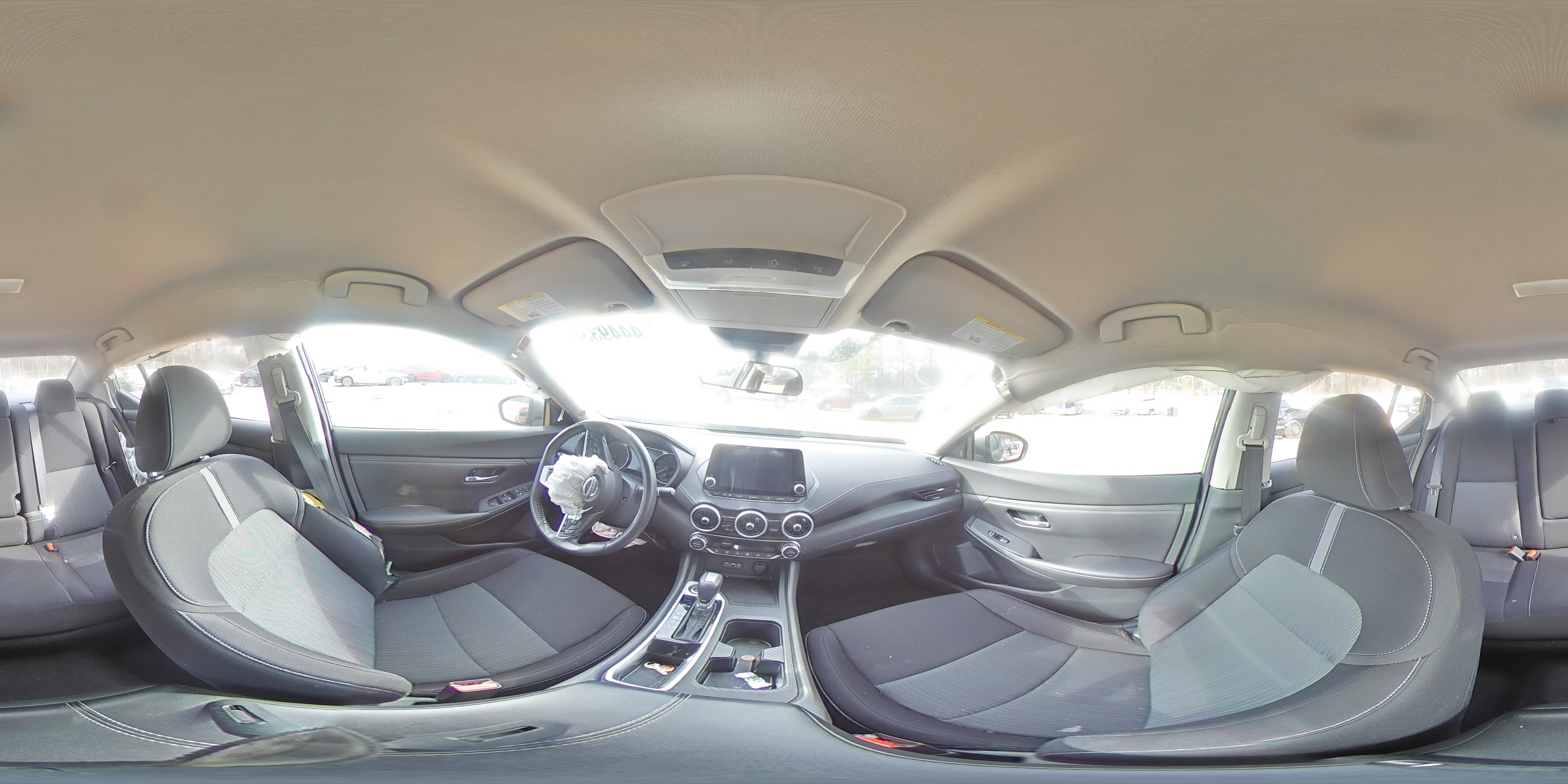 2021 Nissan Sentra - Image 13