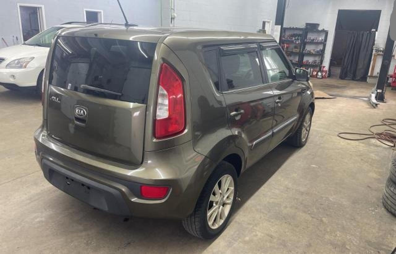 2013 Kia Soul - Image 4