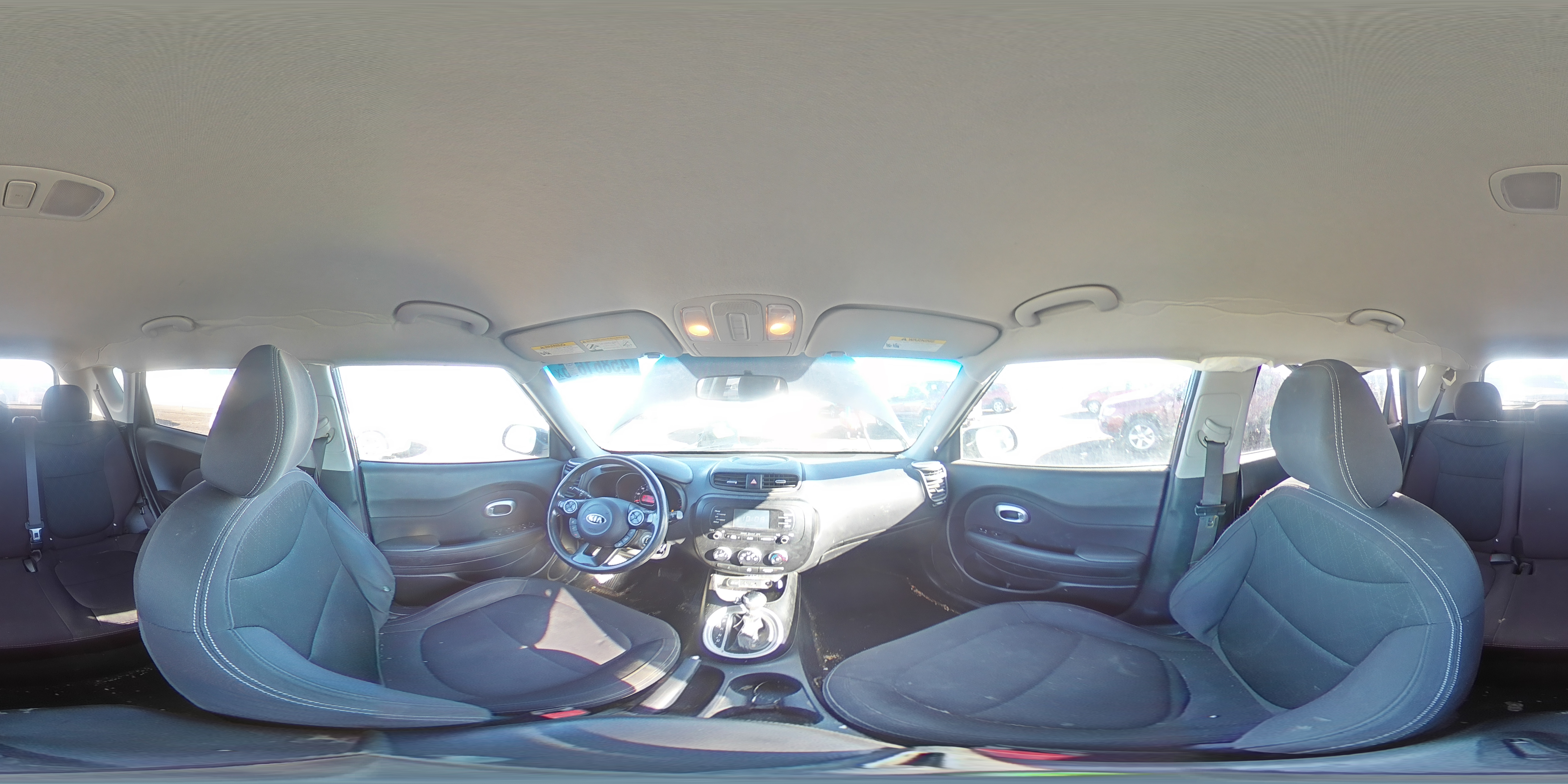 2015 Kia Soul - Image 13