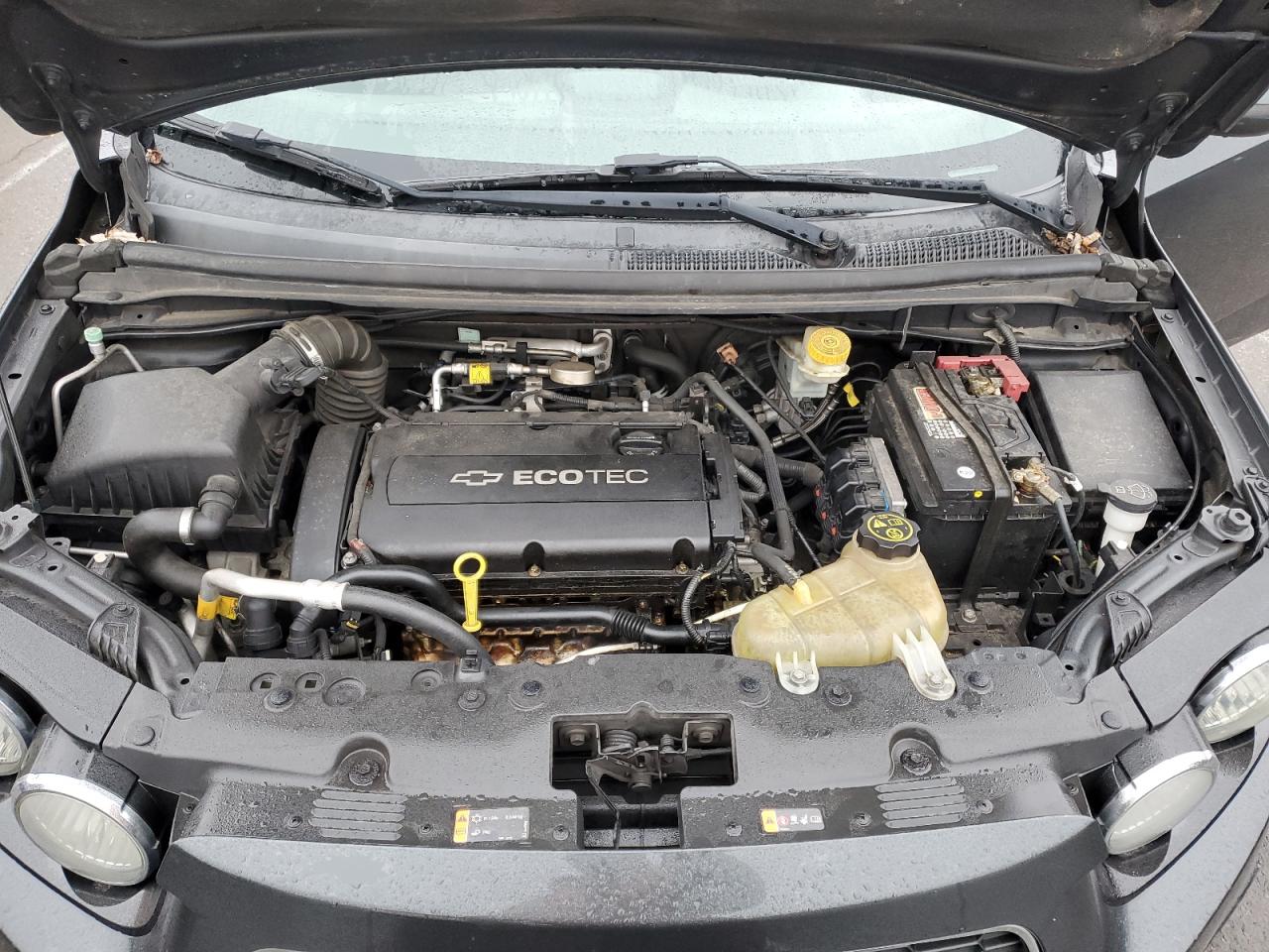 2014 Chevrolet Sonic - Image 14