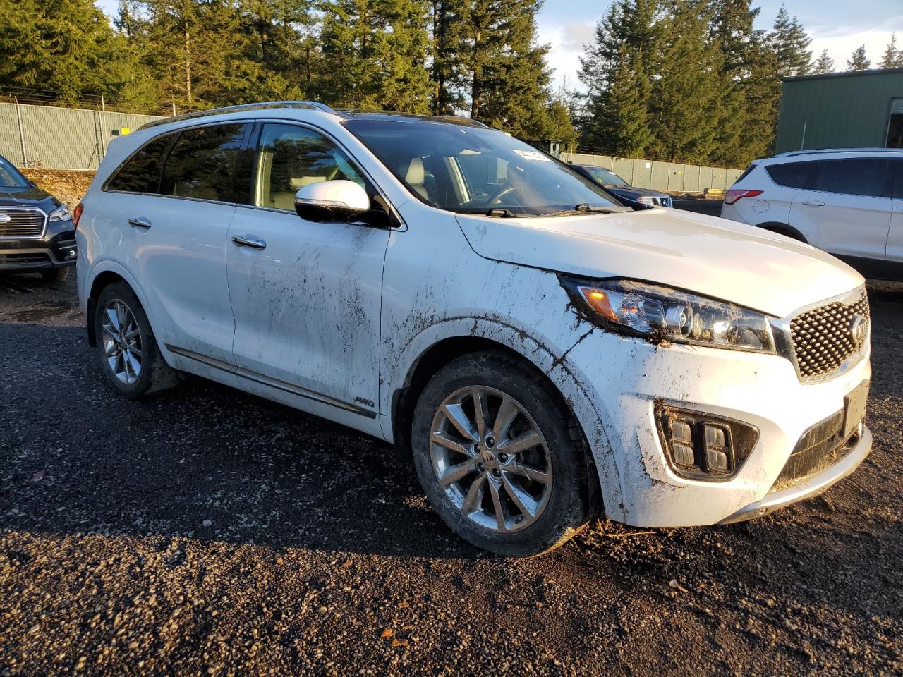2017 Kia Sorento - Image 4