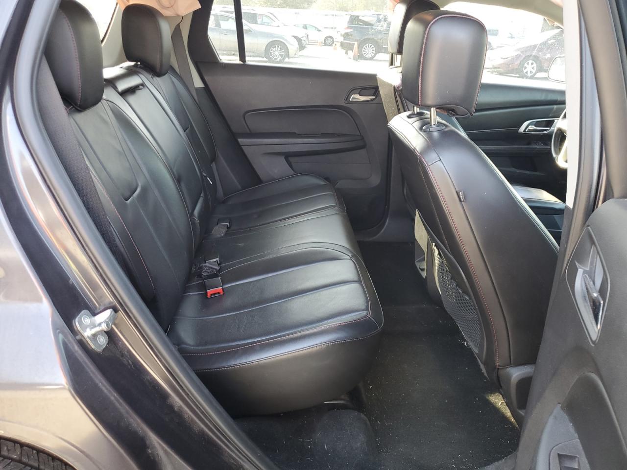 2015 GMC Terrain - Image 11