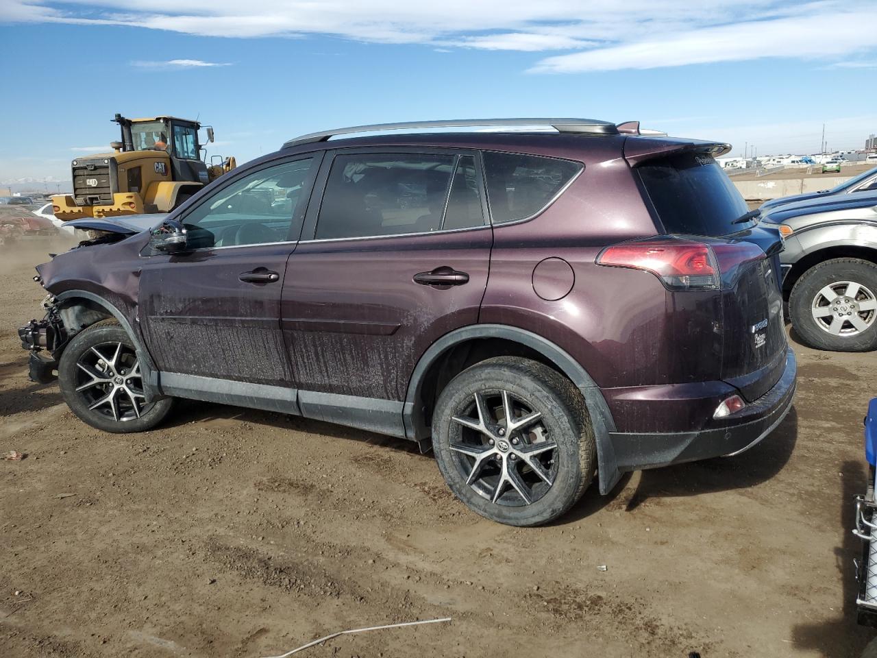 2017 Toyota RAV 4 - Image 2