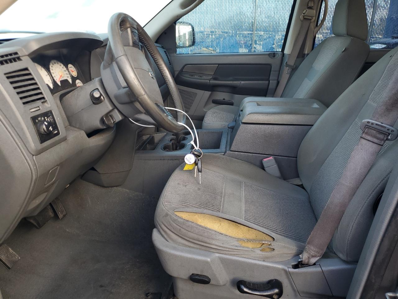 2007 Dodge RAM - Image 7