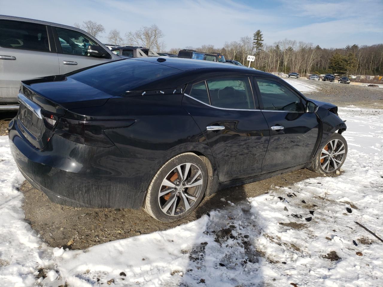 2017 Nissan Maxima - Image 3