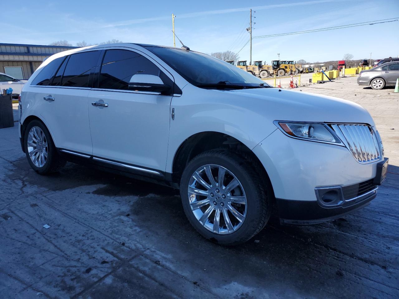 2013 Lincoln MKX - Image 4