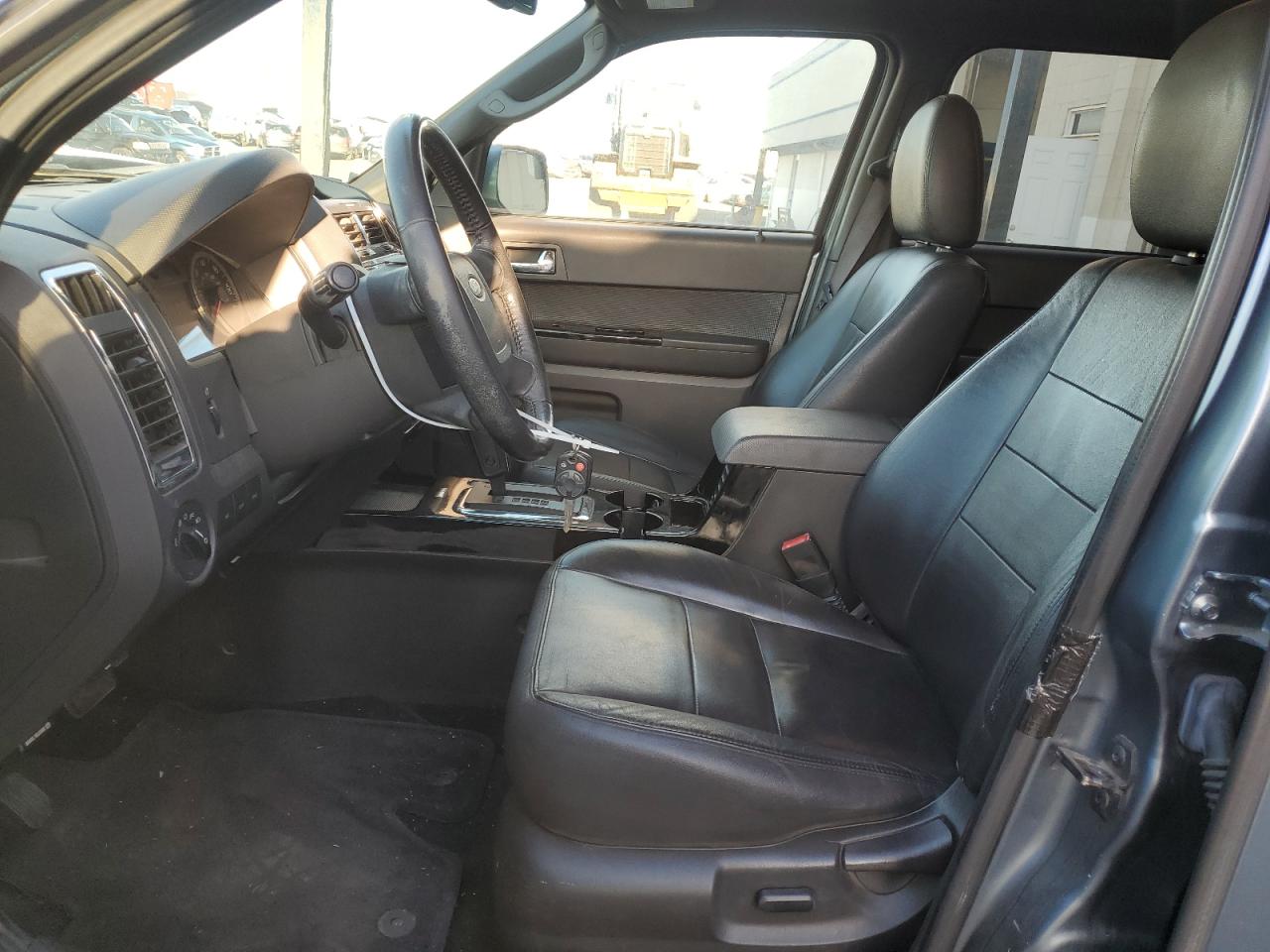 2011 Ford Escape - Image 7