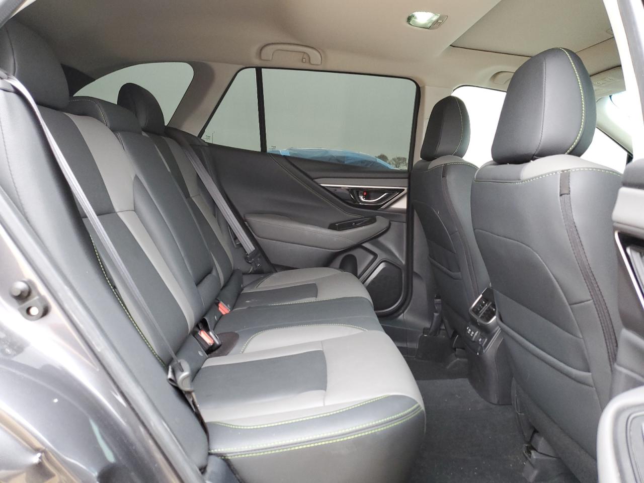 2020 Subaru Outback - Image 11