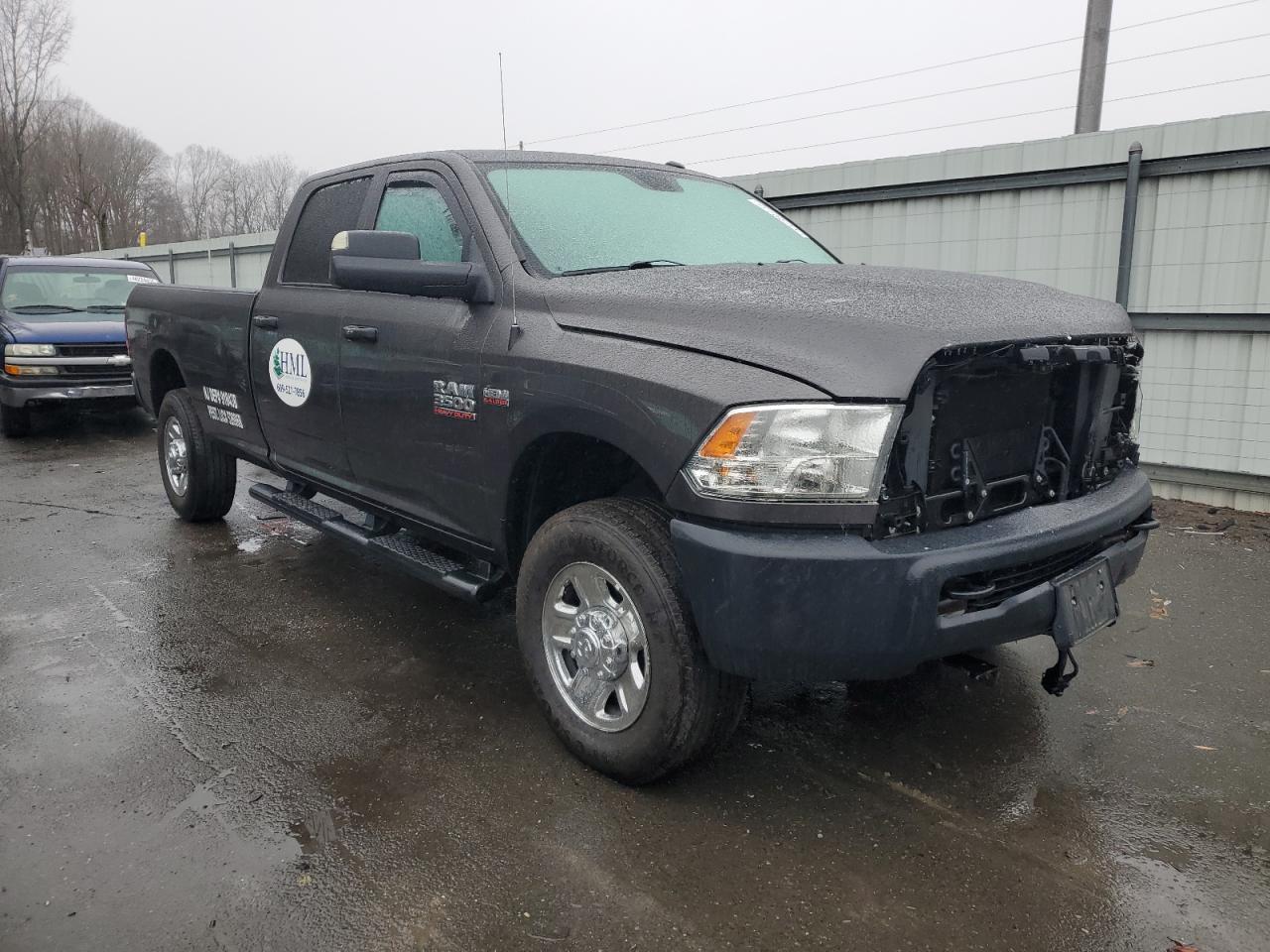 2018 RAM 3500 - Image 4