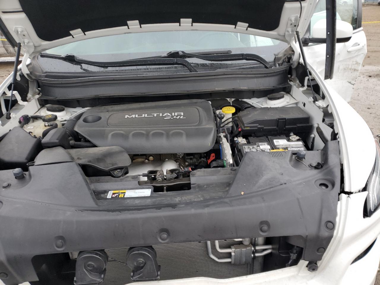 2018 Jeep Grand Cherokee - Image 12