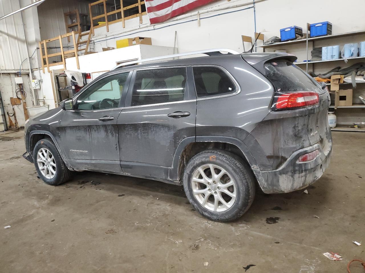2014 Jeep Grand Cherokee - Image 2