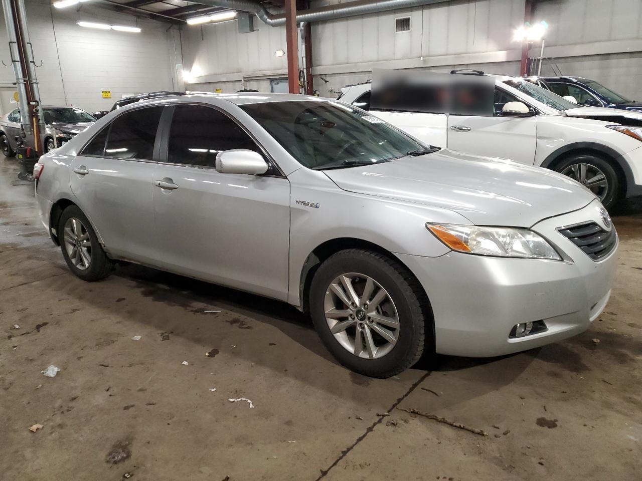 2009 Toyota Camry - Image 4