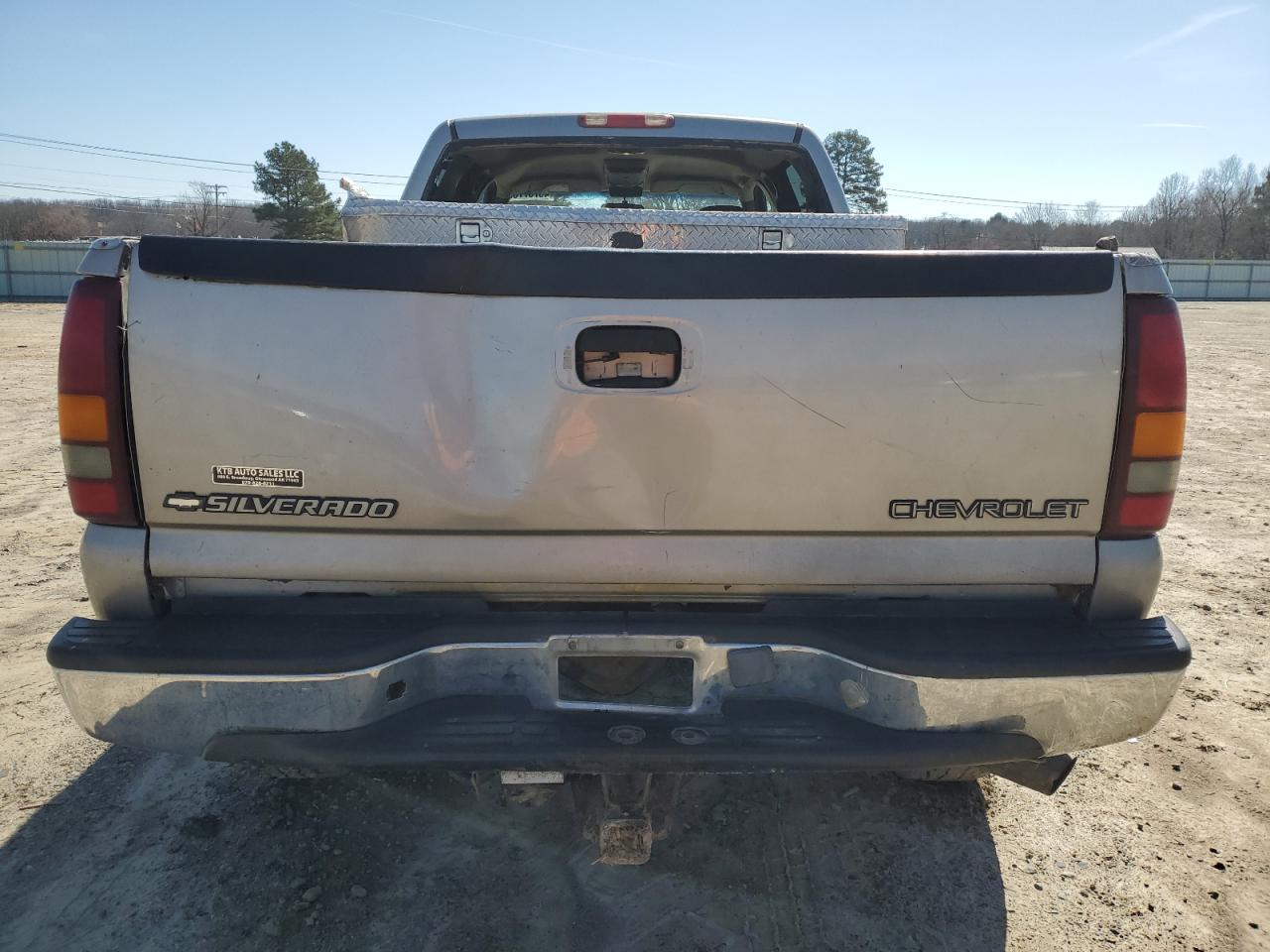 2001 Chevrolet Silverado - Image 6