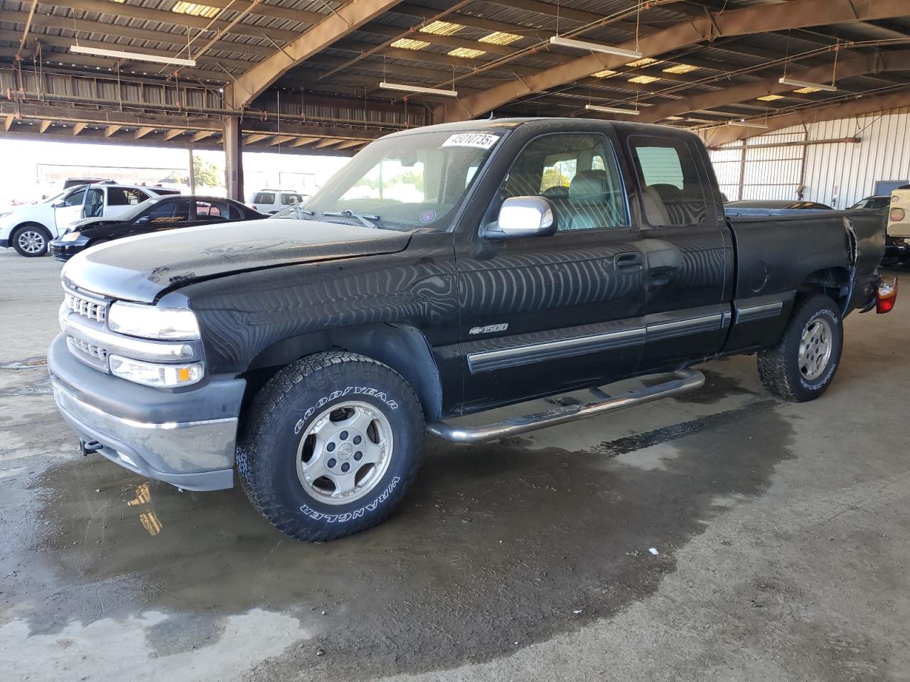 2001 Chevrolet Silverado - Image 1