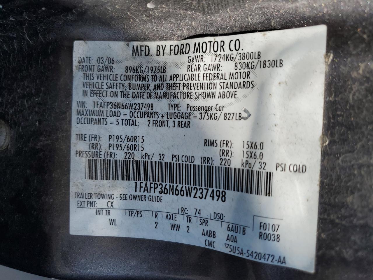 2006 Ford Focus - Image 15