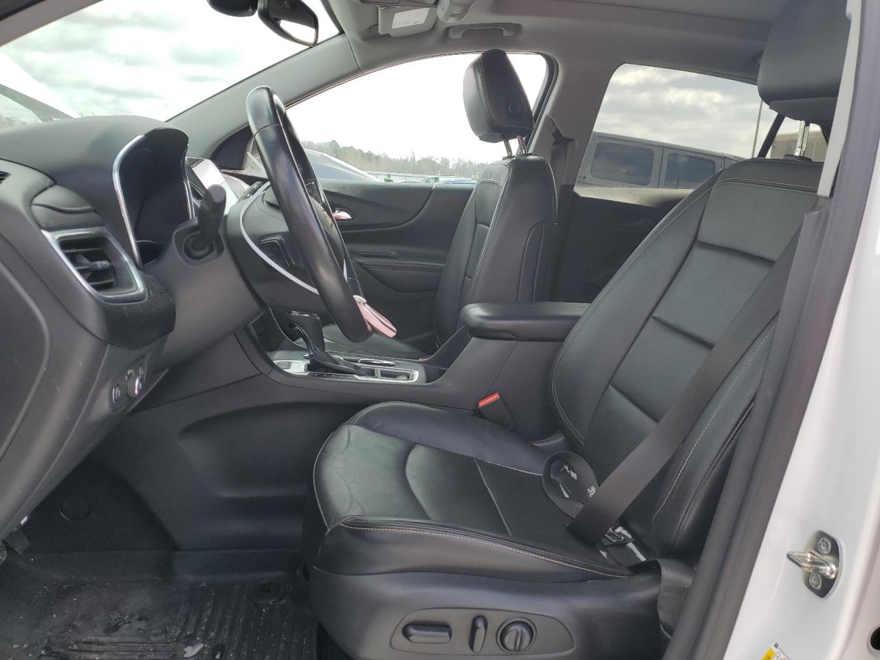 2020 Chevrolet Equinox - Image 7