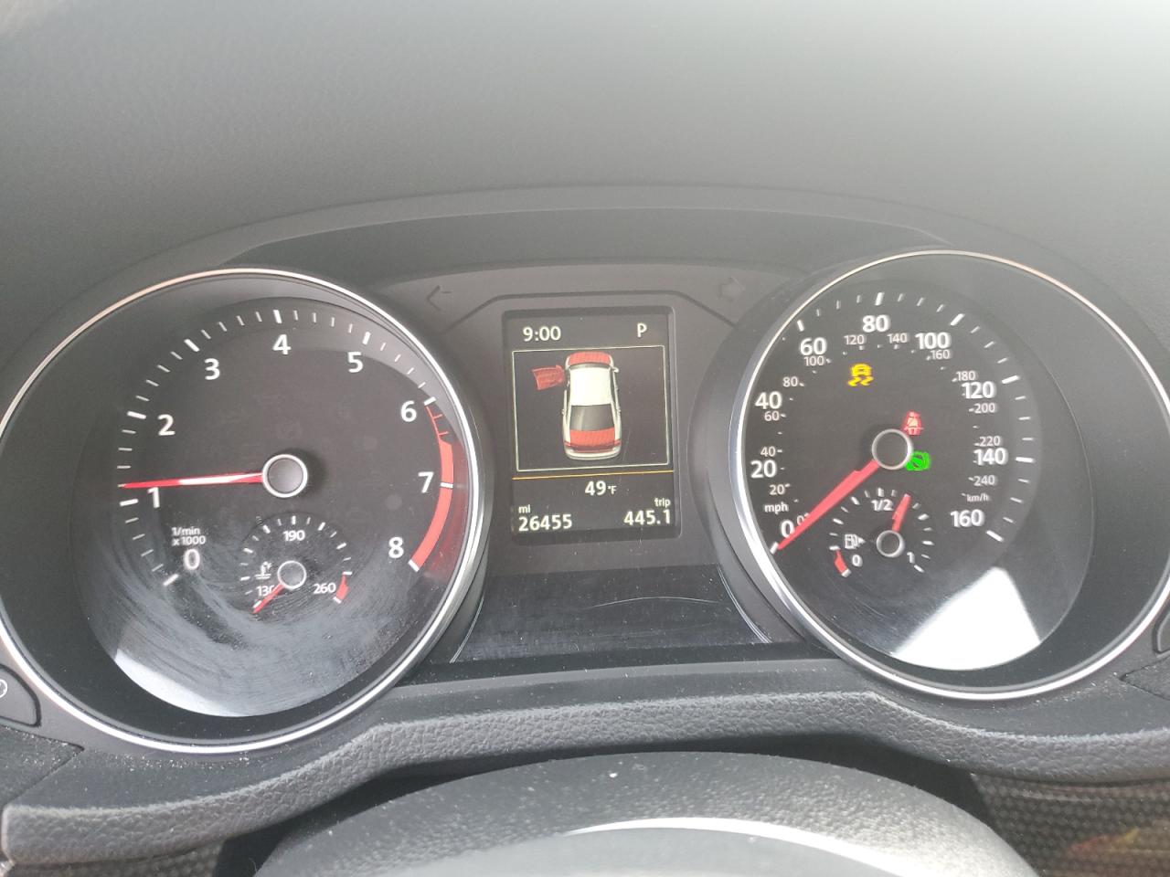 2019 Volkswagen Passat - Image 9