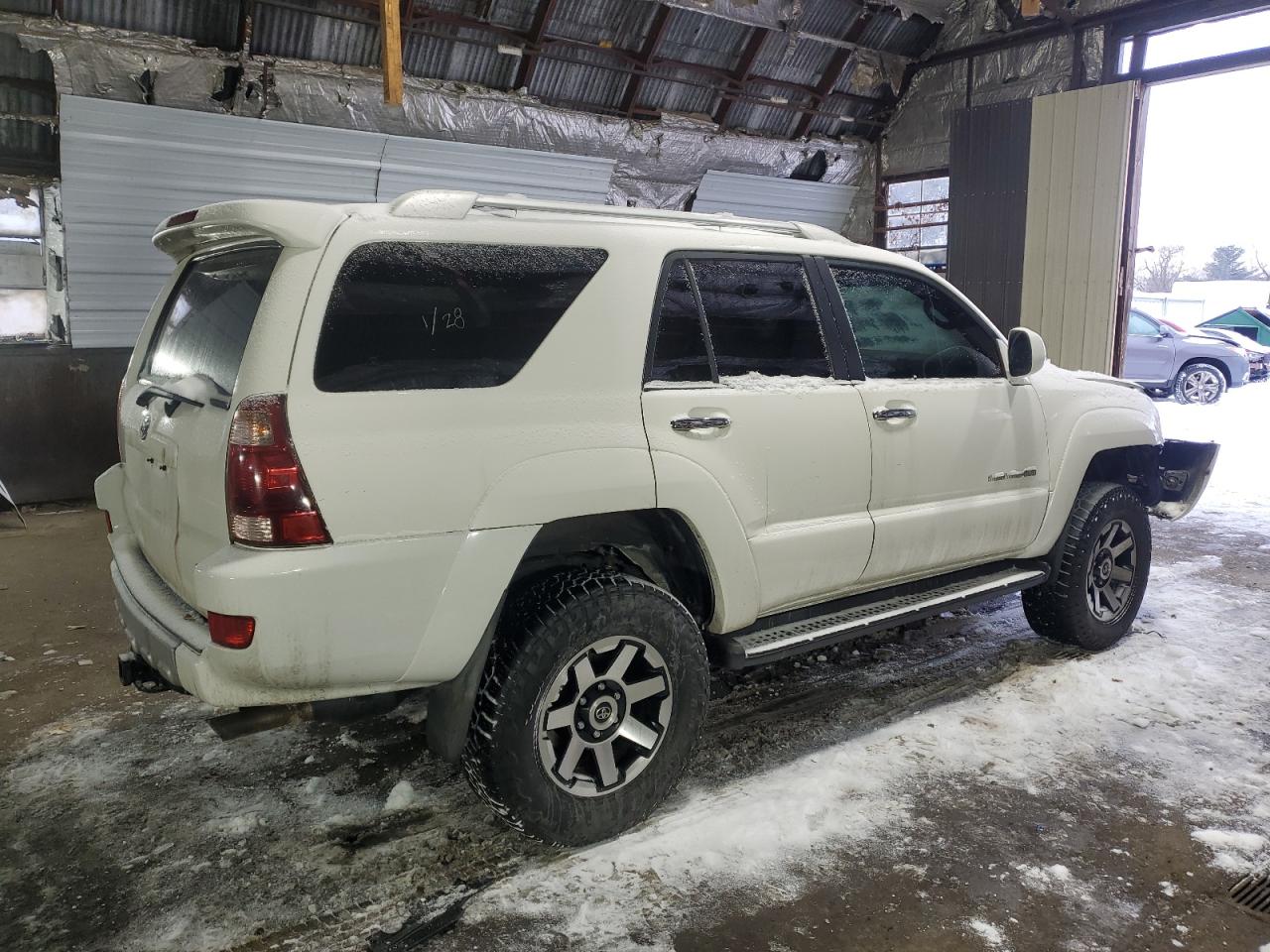 2004 Toyota 4Runner - Image 3