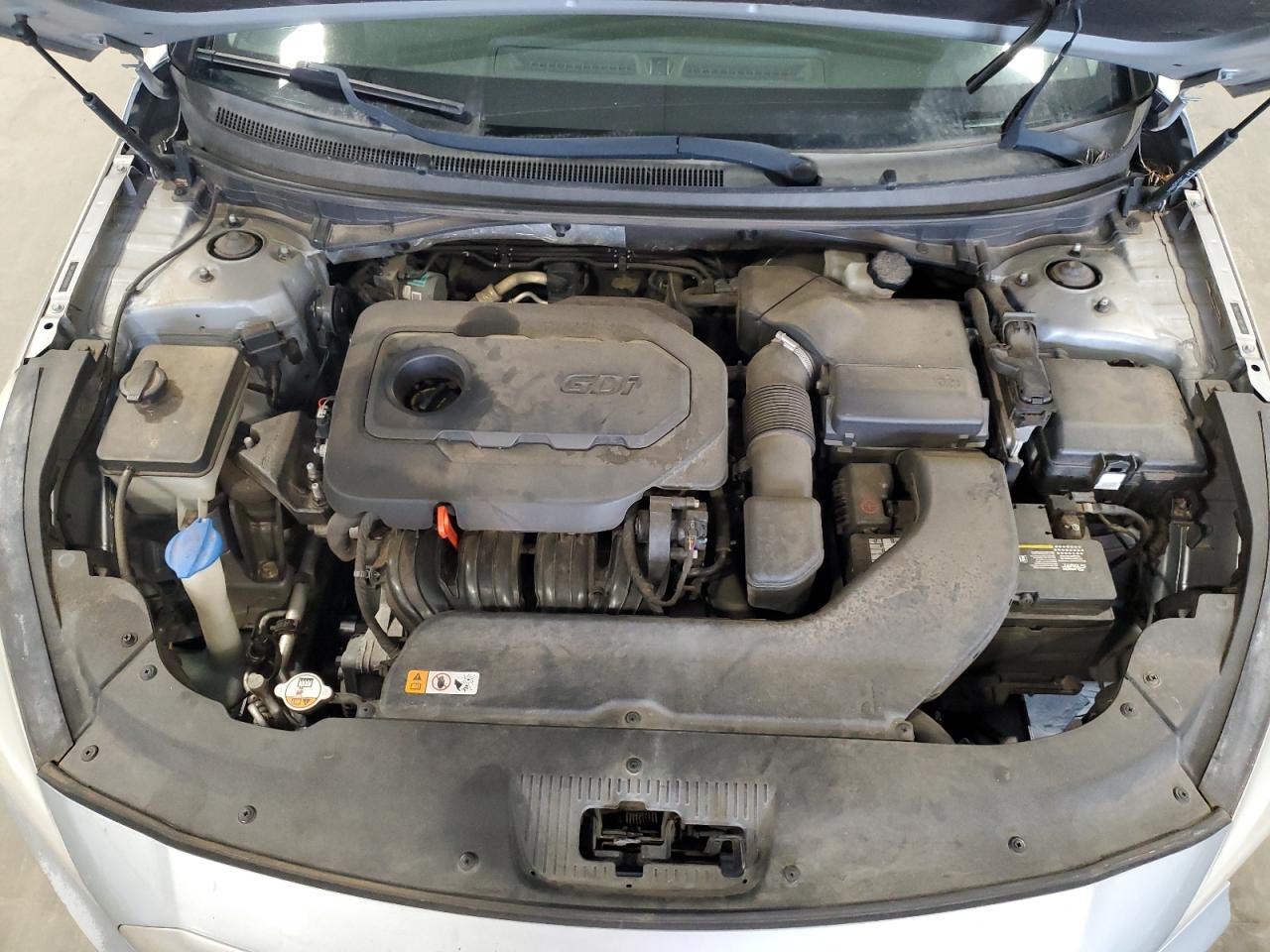 2015 Hyundai Sonata - Image 11