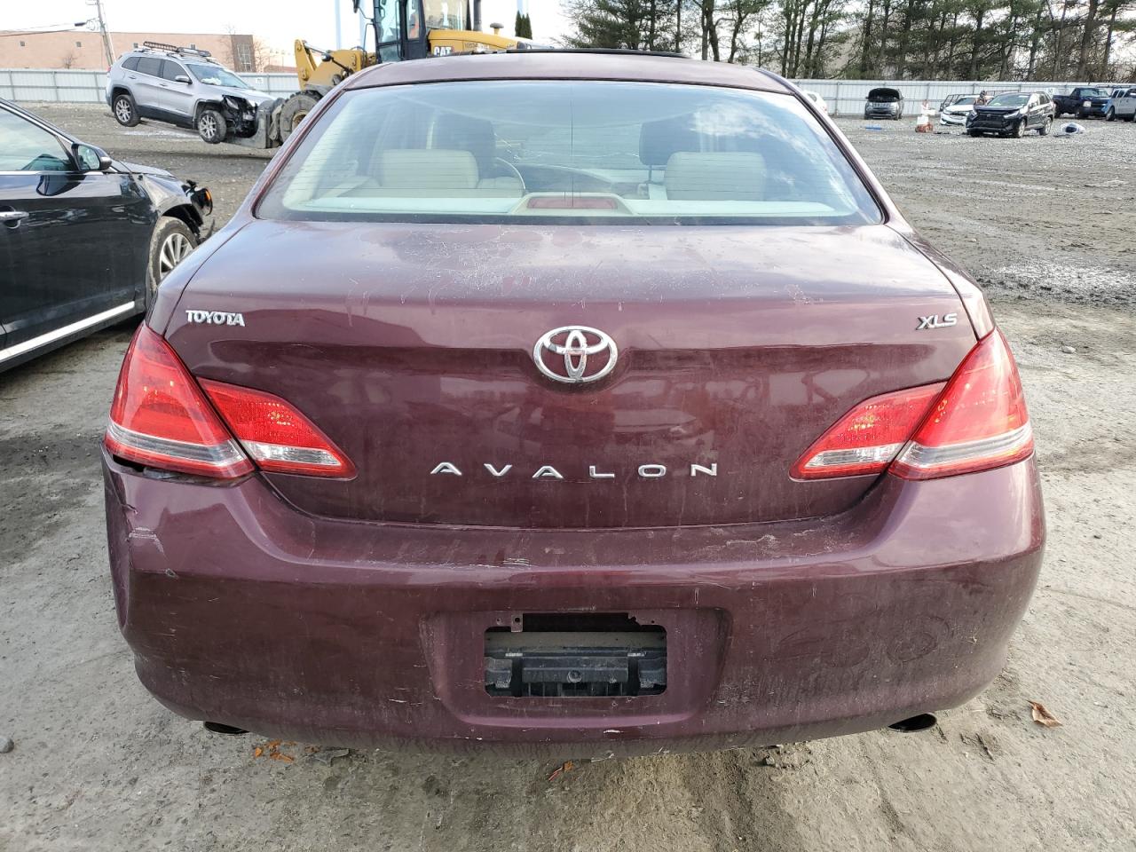 2006 Toyota Avalon - Image 6