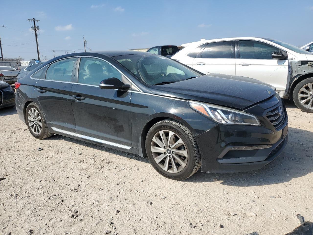 2017 Hyundai Sonata - Image 4
