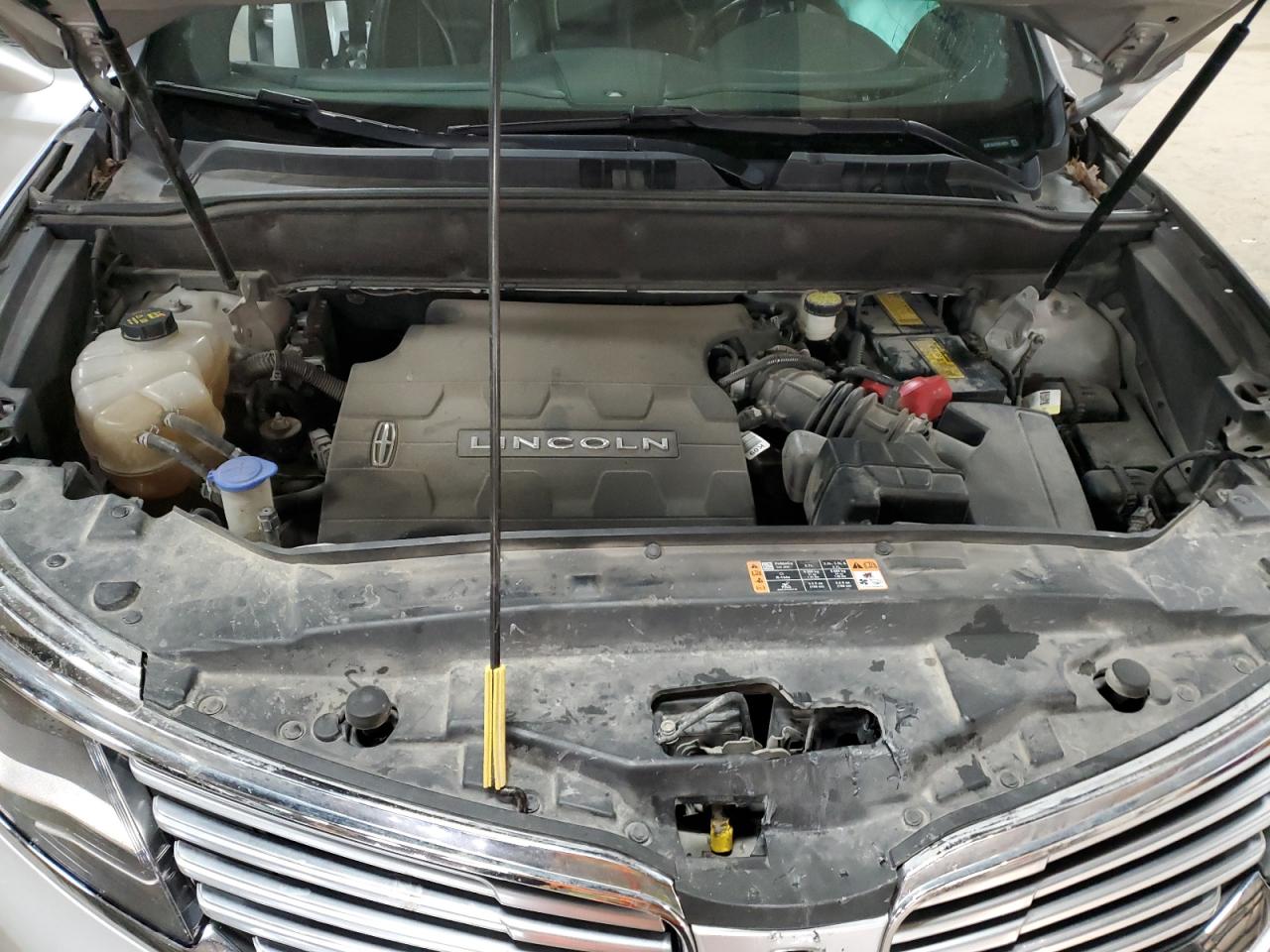 2lmtj8lr5gbl84224 2LMTJ8LR5GBL84224 2016 Lincoln Mkx Reserve