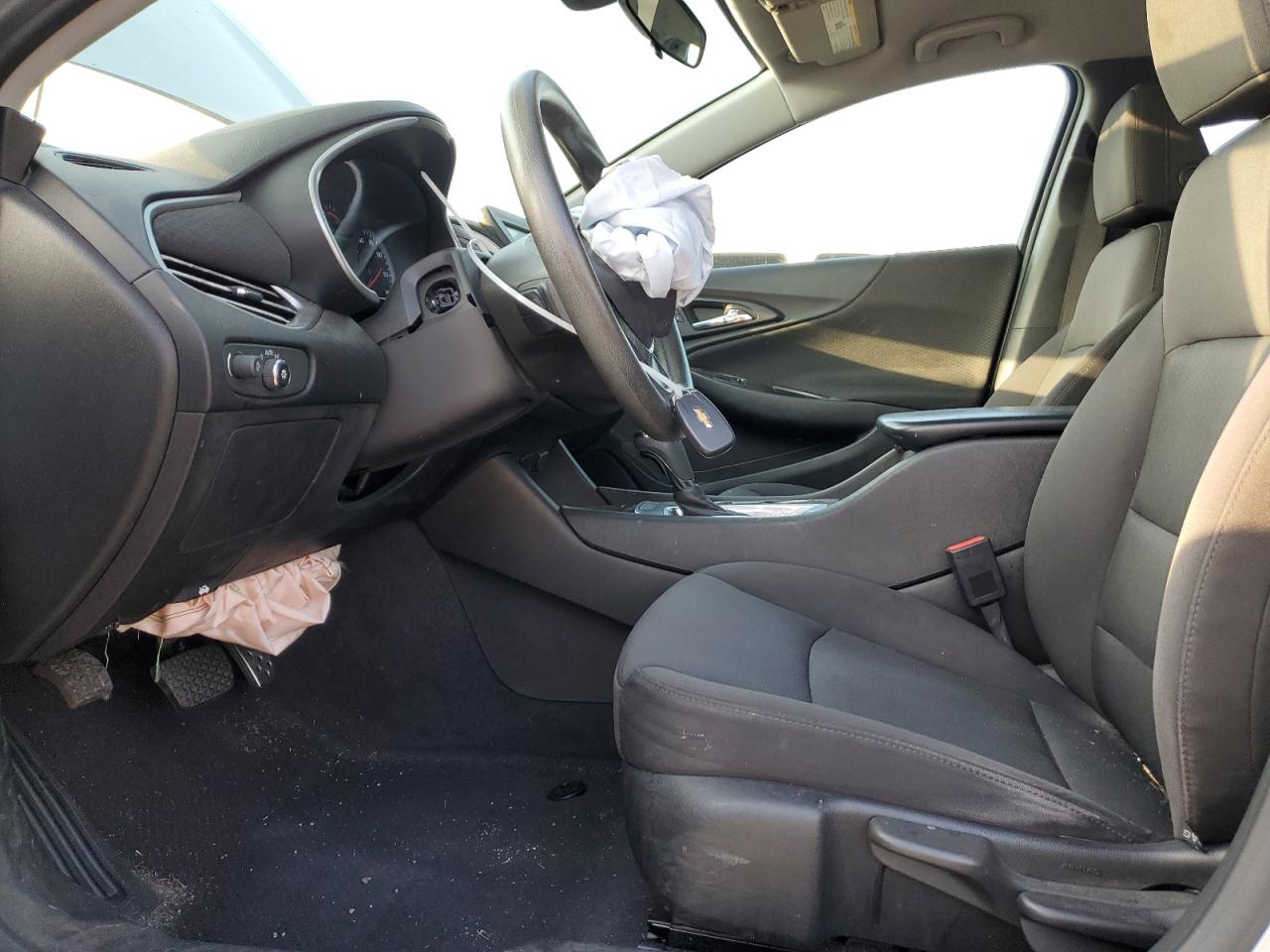 2017 Chevrolet Malibu - Image 7