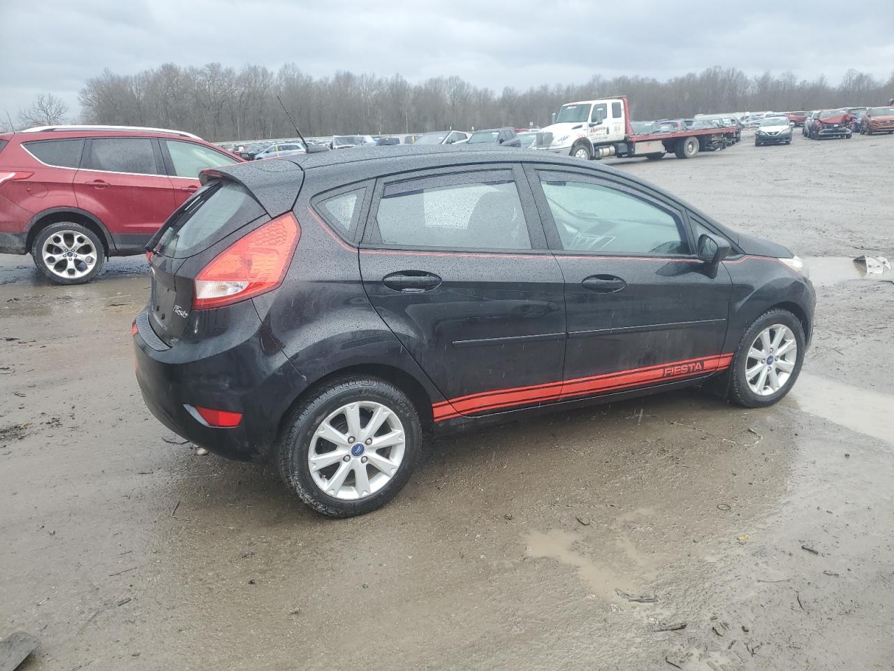 2012 Ford Fiesta - Image 3