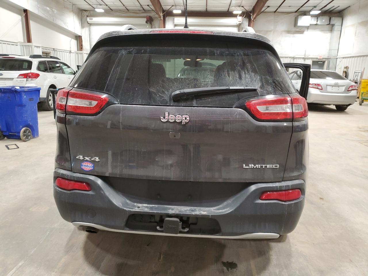 2016 Jeep Grand Cherokee - Image 6