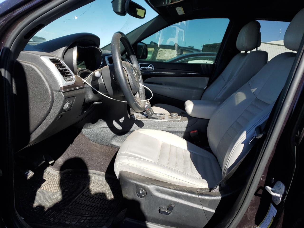 2018 Jeep Grand Cherokee - Image 7