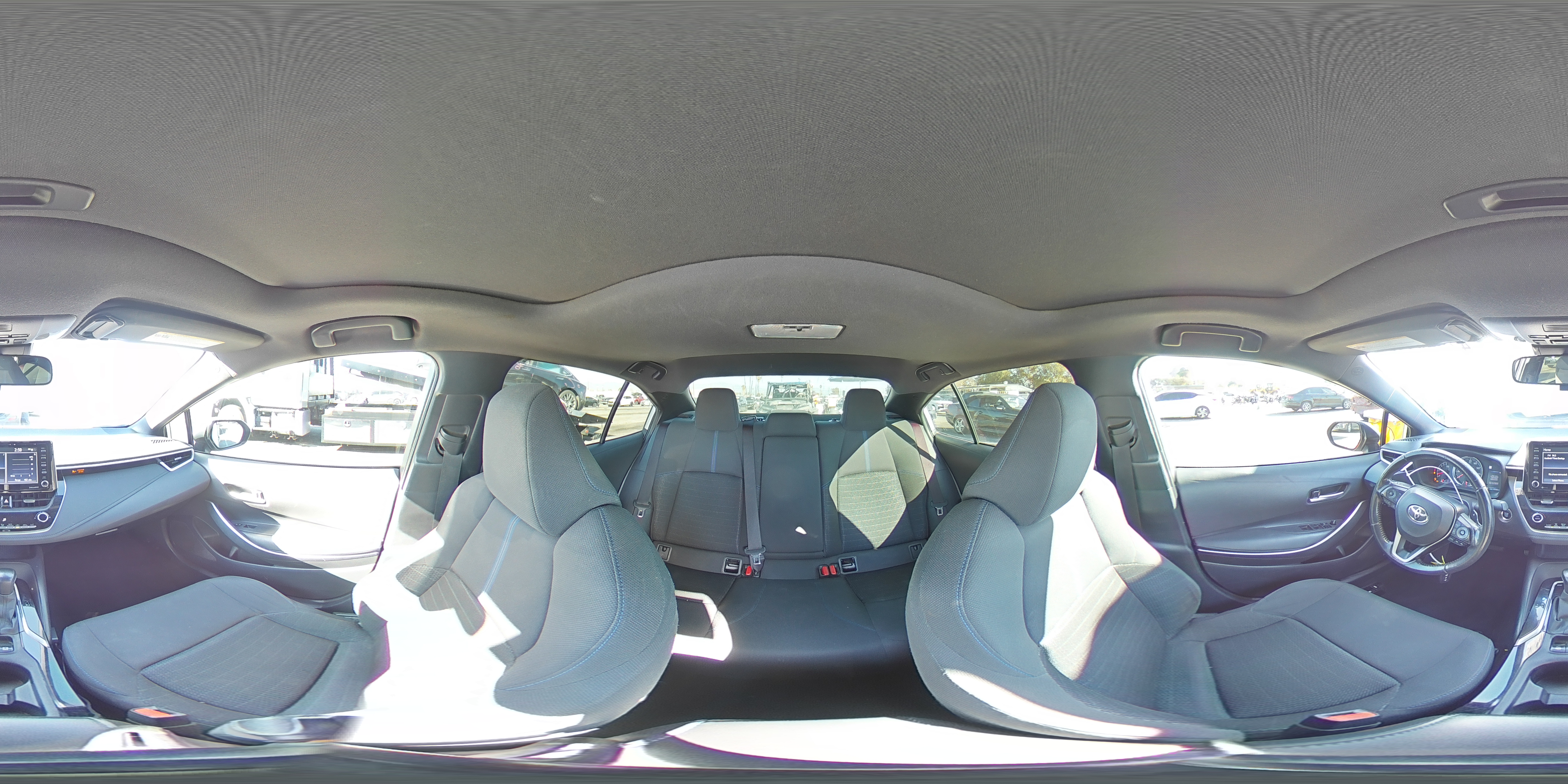 2021 Toyota Corolla - Image 12