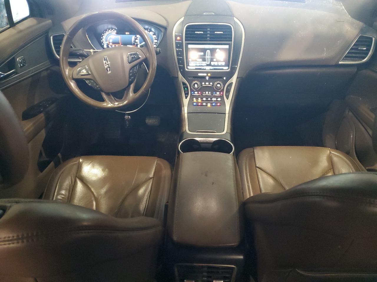 2016 Lincoln MKX - Image 8
