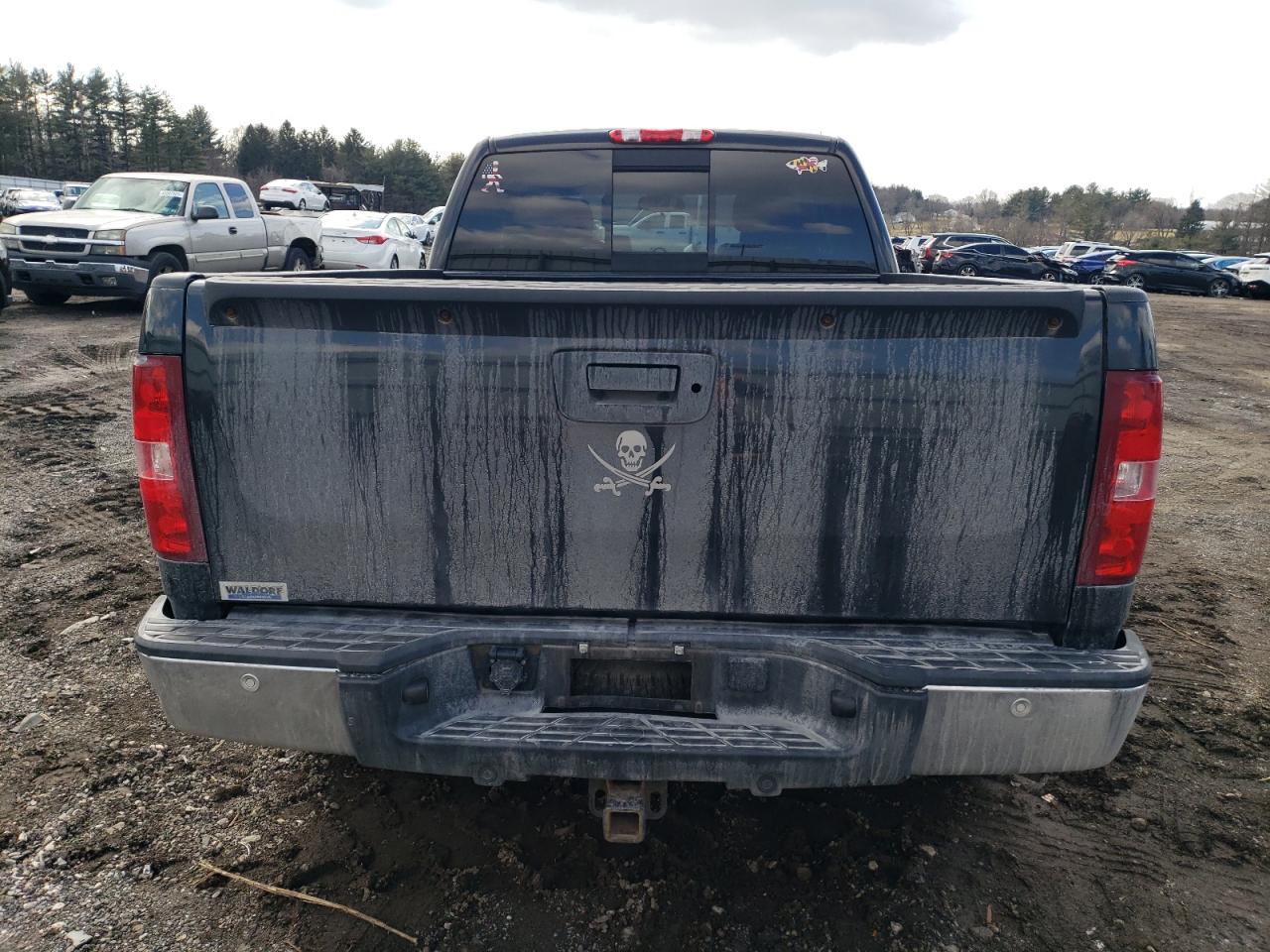 2010 Chevrolet Silverado - Image 6