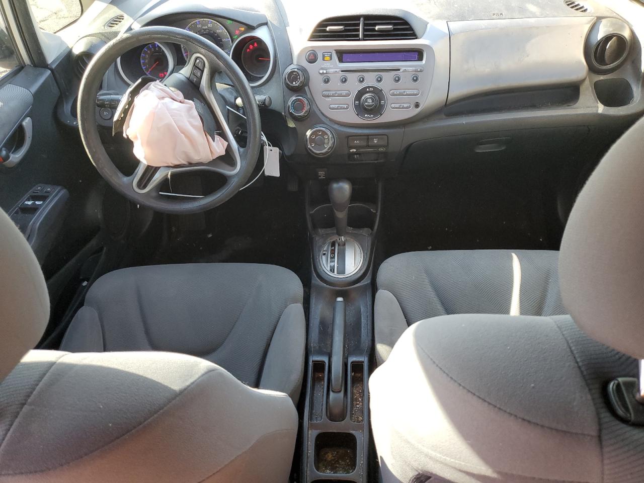 2012 Honda Fit - Image 8