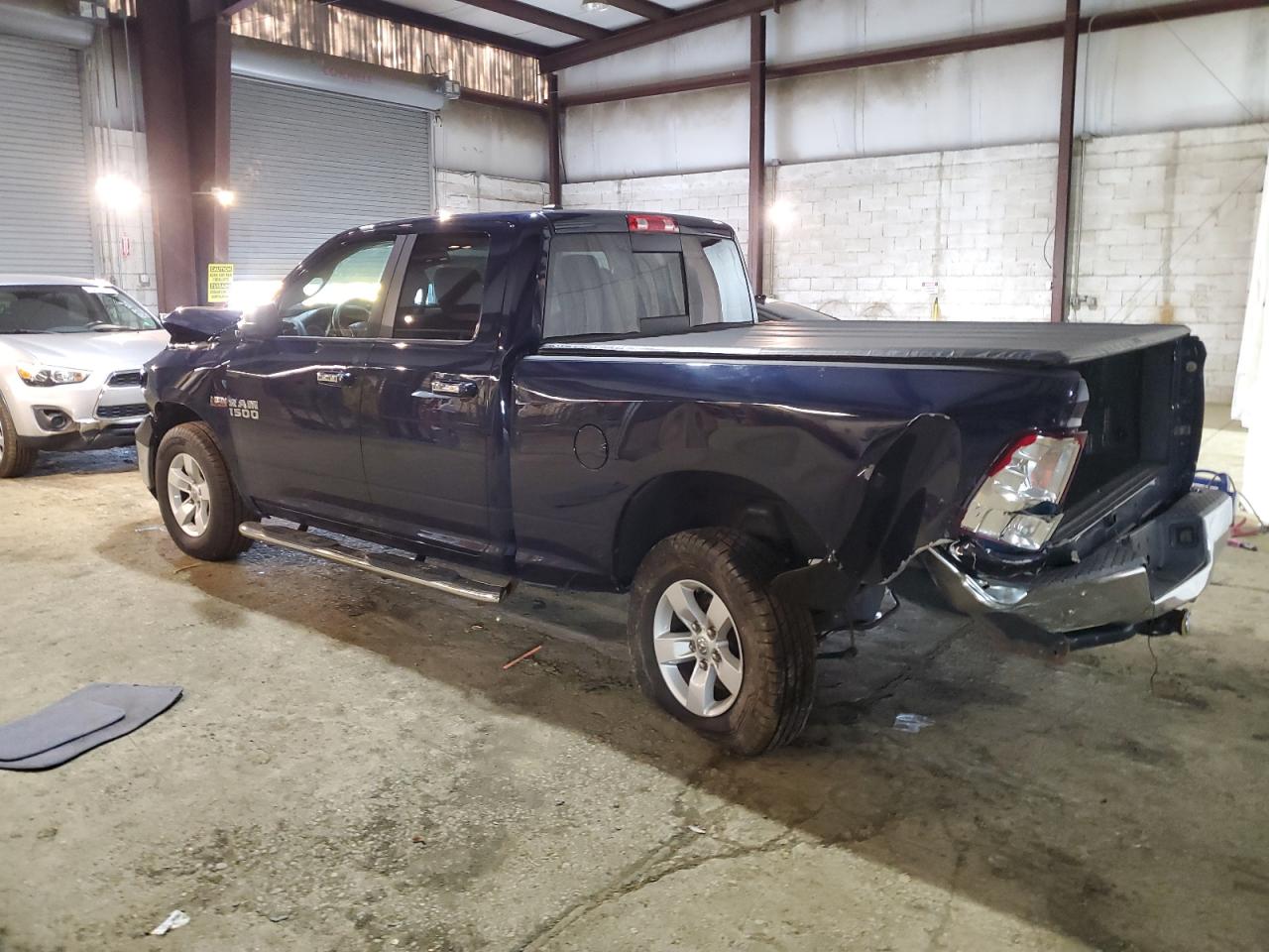 2016 RAM 1500 - Image 2