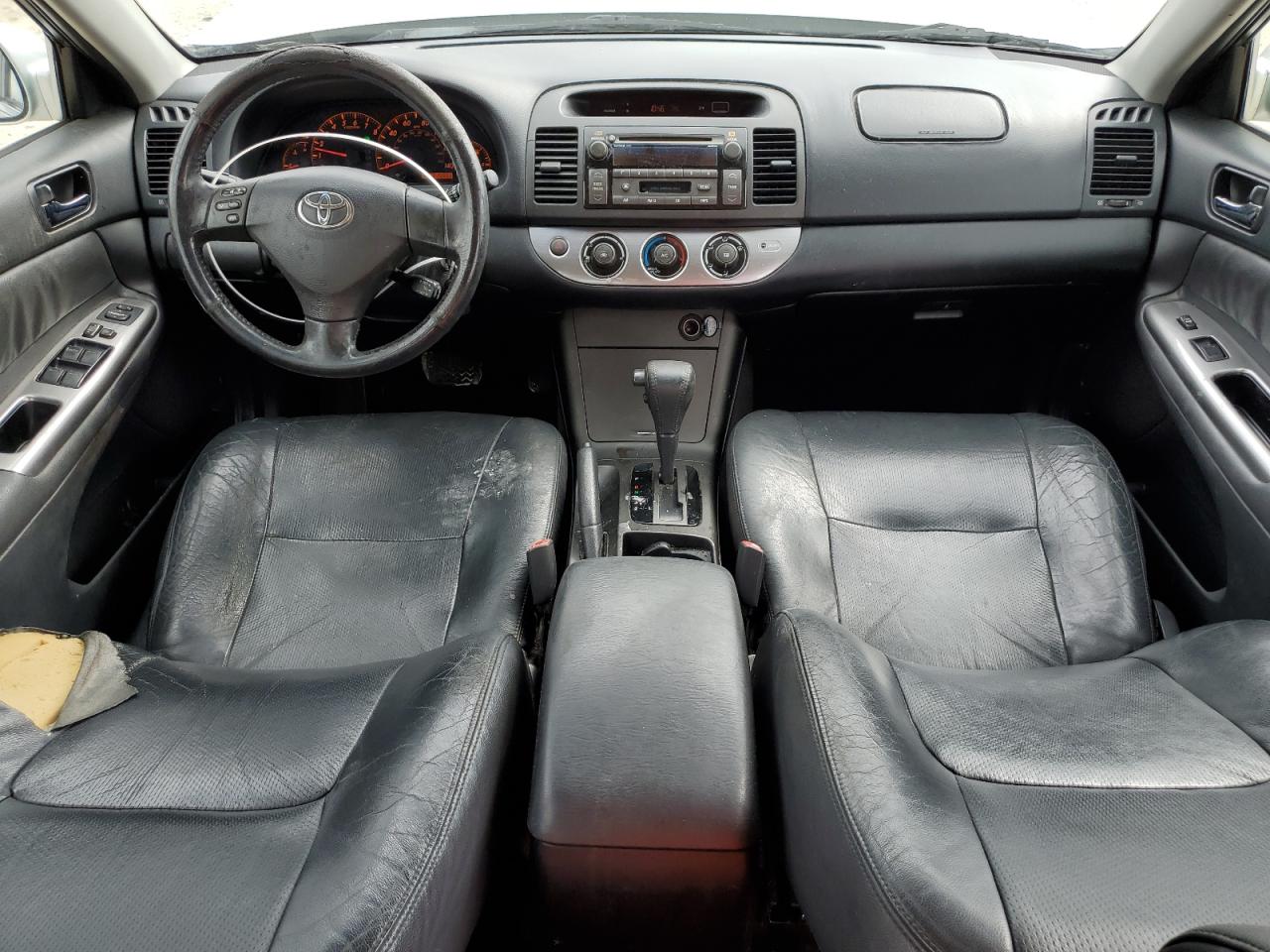 2006 Toyota Camry - Image 8
