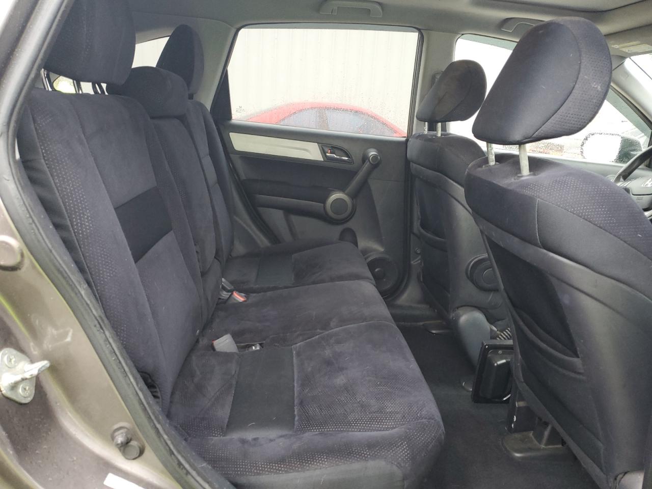 2010 Honda CR-V - Image 11