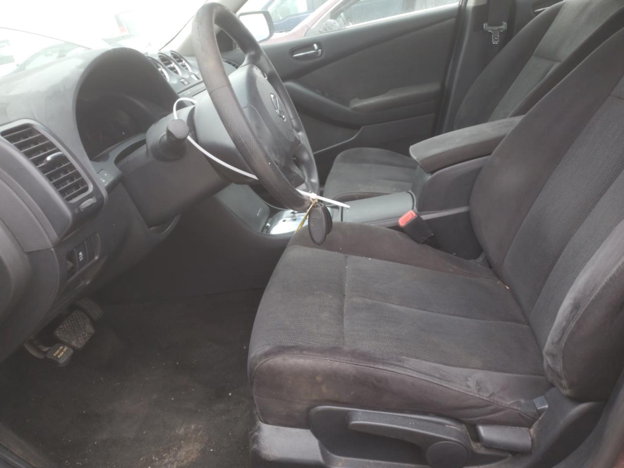 2012 Nissan Altima - Image 7