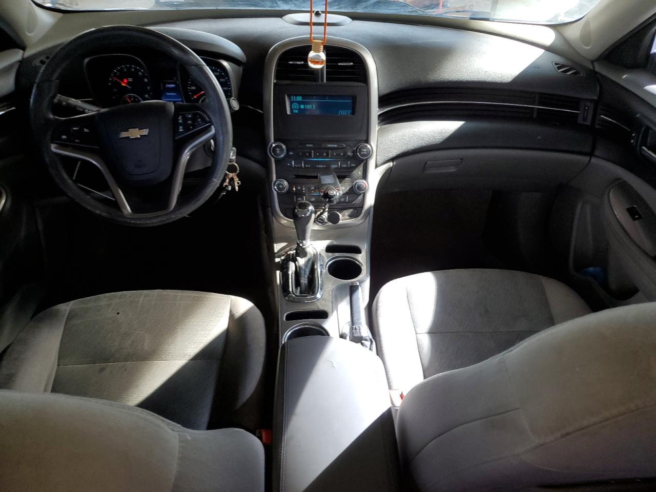 2015 Chevrolet Malibu - Image 8