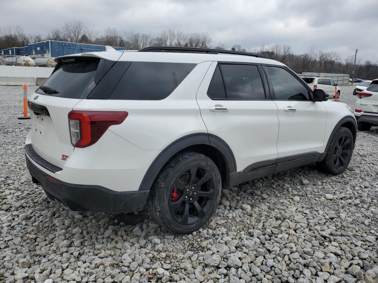 2022 Ford Explorer - Image 3