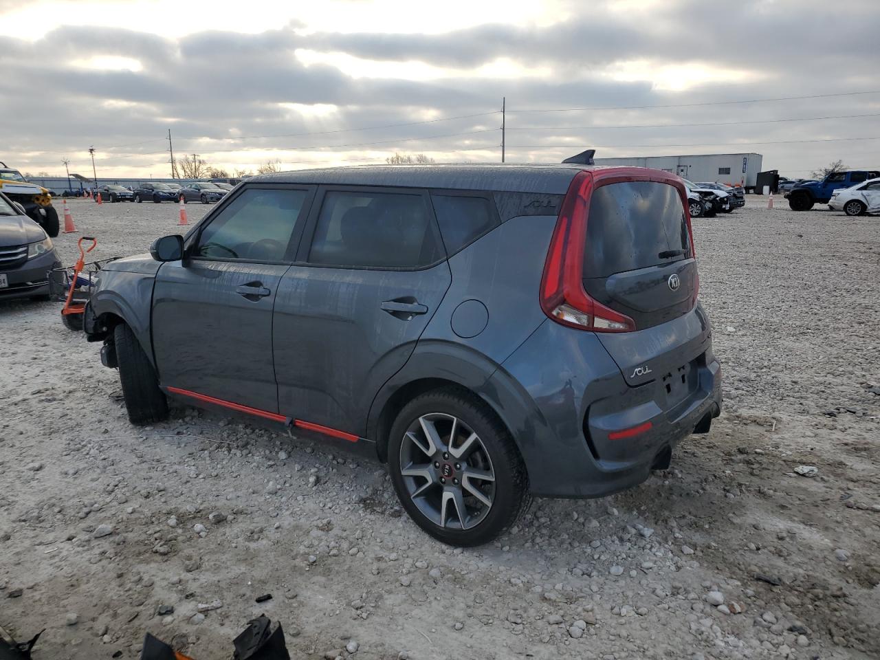 2021 Kia Soul - Image 2