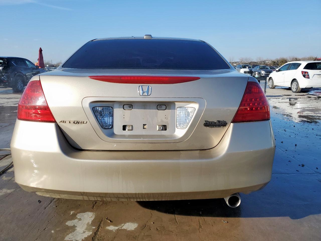 2006 Honda Accord - Image 6