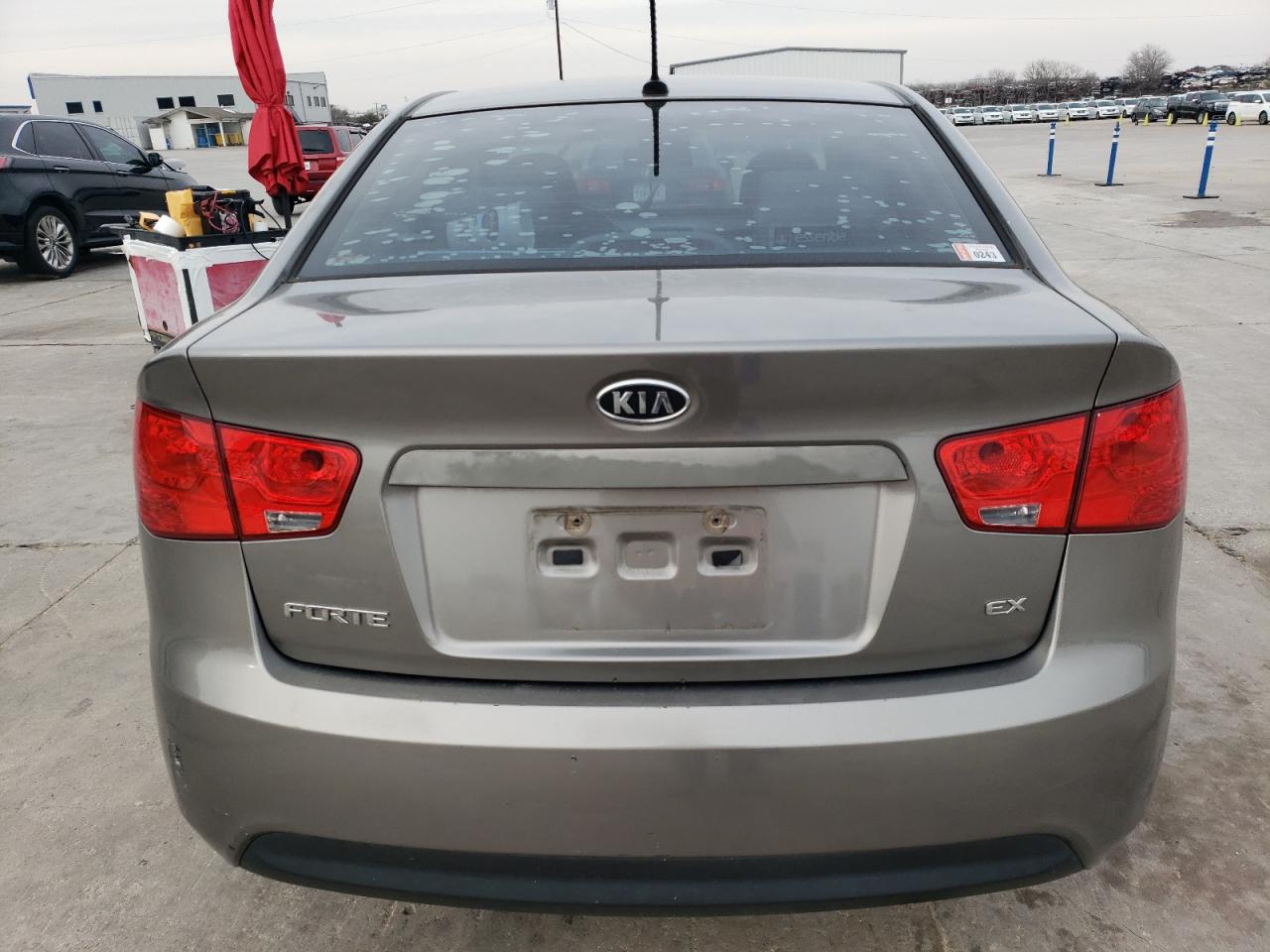 2010 Kia Forte - Image 6
